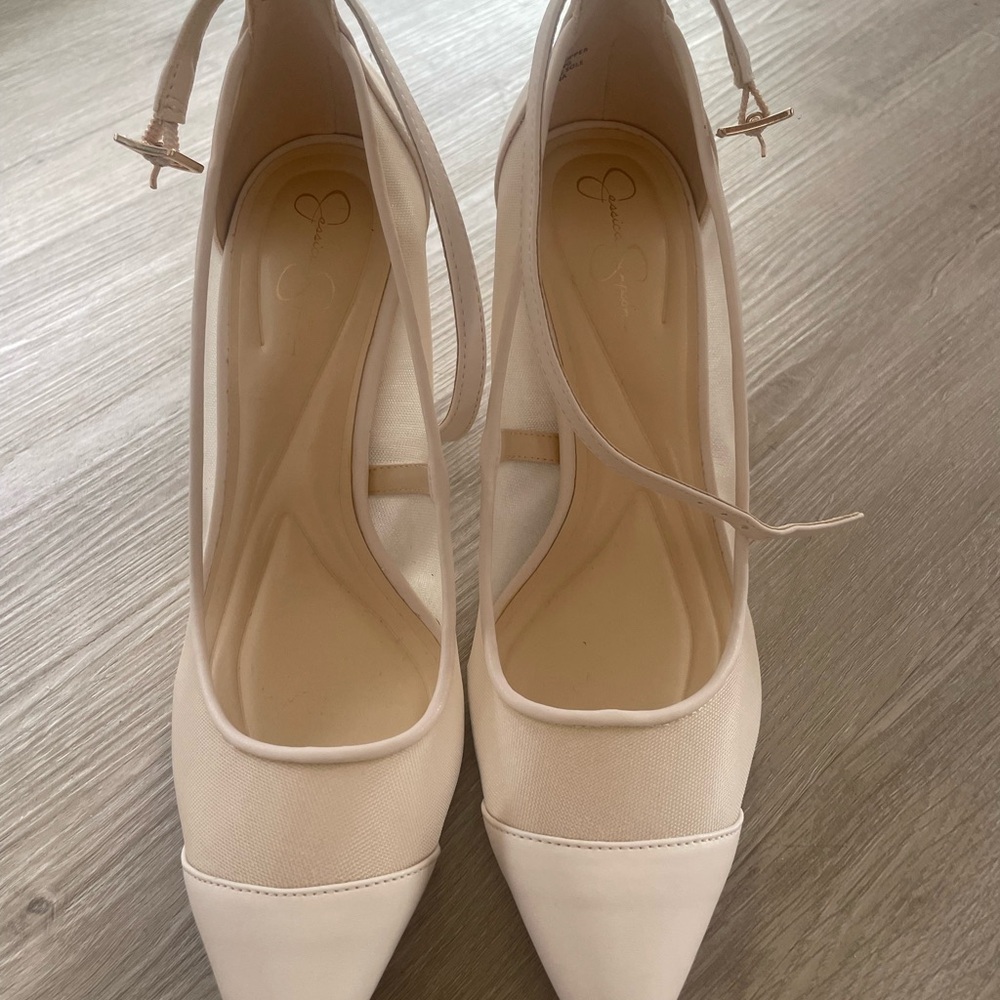 Jessica Simpson Cream Pointed Toe Ankle Strap Heels